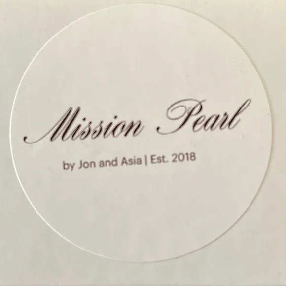 𝅺🎁💝 Real pearl bracelet with fish charm - will also wrap for extra $5 - Picture 2 of 4